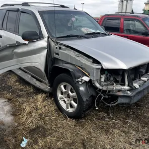 SALVAGE UNIT: 2004 GMC Envoy SUV (Grey)
 UNRESERVED