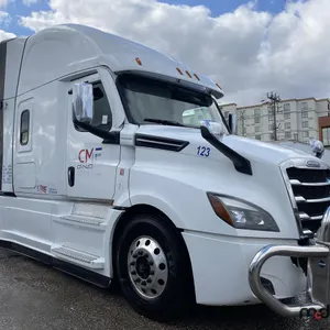 2022 Freightliner Cascadia 126 T/A Sleeper Semi Truck
 UNRESERVED