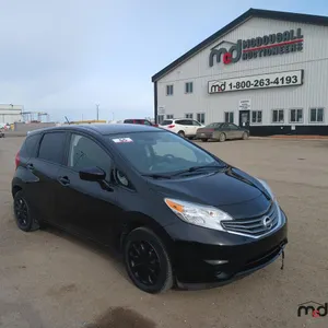 2016 Nissan Versa Note S Car