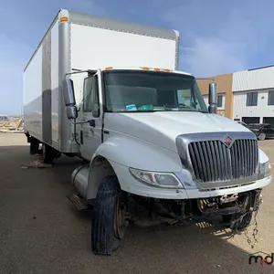 SALVAGE UNIT: 2009 International 4300 S/A Van Body Truck (Non-Runner)
 UNRESERVED