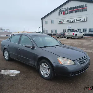 2004 Nissan Altima Car