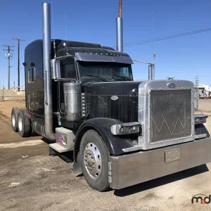 2005 Peterbilt 379X Semi Truck