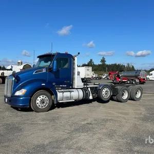 2017 Kenworth T680 8x4 Tri/A Day Cab Truck Tractor