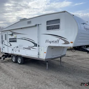 2006 Forest River Flagstaff Fifth Wheel Travel Trailer
 UNRESERVED