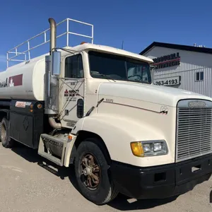 1993 Freightliner T/A Fuel Truck