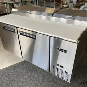 EFI CPDR2-67VC Pizza Prep Table Refrigerator 
 UNRESERVED