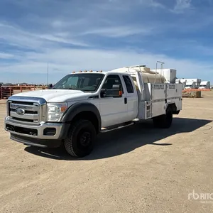 2011 Ford F-550 XLT 4x4 Extended Cab Utility Truck