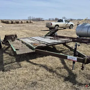 John Deere Swather Transport Trailer 
 UNRESERVED