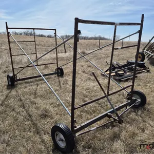 Scaffolding w/ Wheels
 UNRESERVED