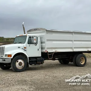 1999 INTERNATIONAL 4700 S/A GRAIN TRUCK