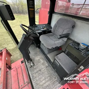 1991 CASE IH 1660 COMBINE HARVESTER