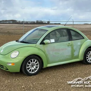 2005 VOLKSWAGEN BEETLE 2 DOOR CAR