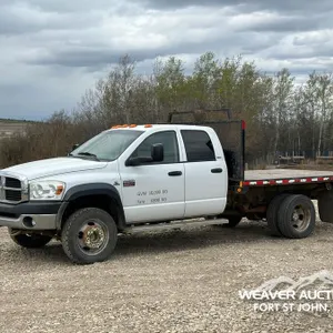 2010 DODGE RAM 5500HD CREW CAB FLATBED TRUCK