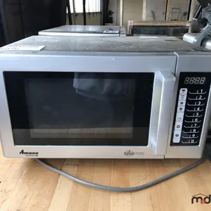 Amana RMS10TS Commercial Microwave Oven 
 UNRESERVED