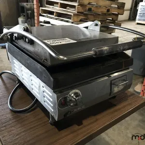 Star Pro-Max PST14I Panini Grill 
 UNRESERVED