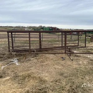 Quantity of (3) 20 ft Free Standing Livestock Panel