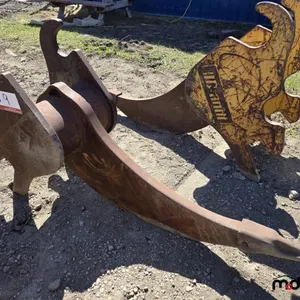 CAT Series 200 Ripper Attachment
 UNRESERVED