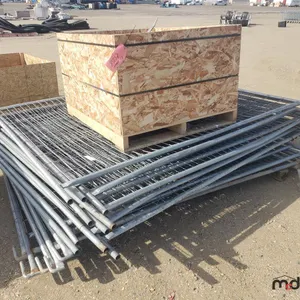 Metal Fencing and Crate of Feet
 UNRESERVED