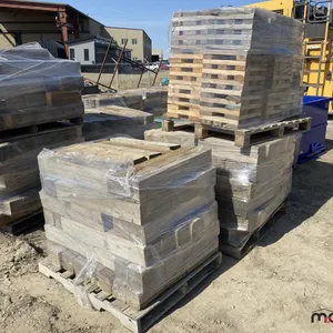 6"x6"x1'9" Wood Blocks & More
 UNRESERVED
