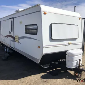 1997 Companion Camp-Inn 32VT Travel Trailer
 UNRESERVED