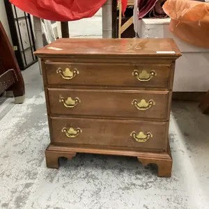 ETHAN ALLEN SIDE TABLE - 3 DRAWERS, VINTAGE PULLS