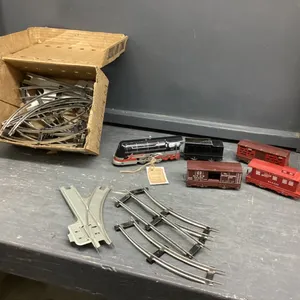 VINTAGE METAL TRAIN SET IN "LIVE CHICK" CARDBOARD BOX