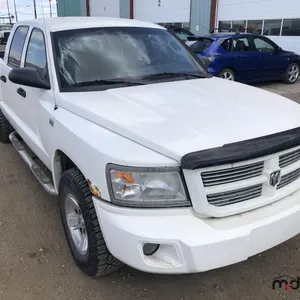 2009 Dodge Dakota SXT Truck 
 UNRESERVED
