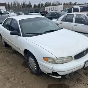 IMPOUND UNIT: 2000 Buick Century Car (Non-Runner)
 UNRESERVED
