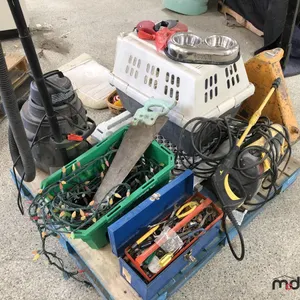 Pressure Washer, Shop Vac, Tools, Dog Crate, Supplies and More
 UNRESERVED