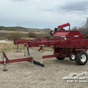 VALMAR 245PT 40 FT. GRANULAR FERTILIZER APPLICATOR