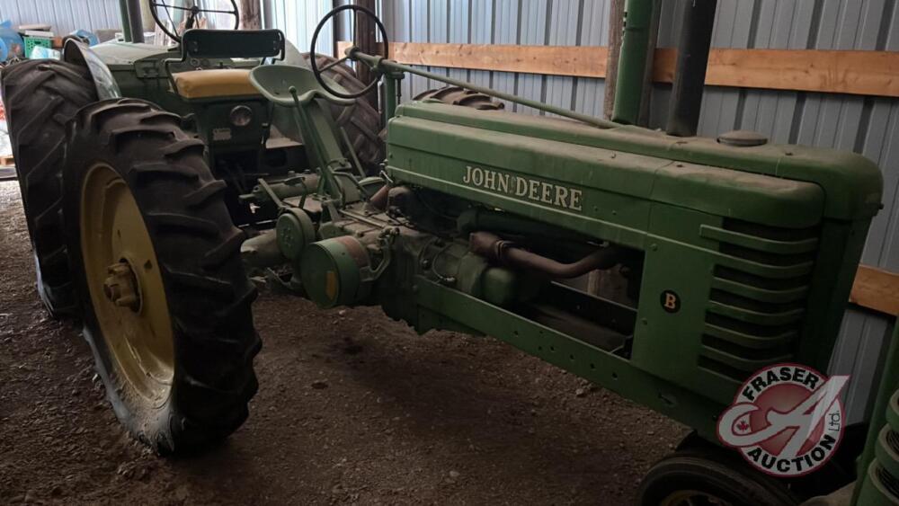 JD B narrow front tractor s/n120646