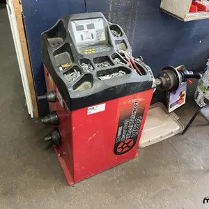 TMG WB24 Heavy Duty Tire Balancer 
 UNRESERVED