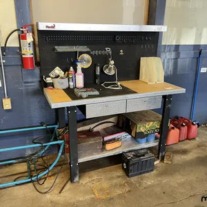 Torin Workbench w/ Assorted Tools
 UNRESERVED