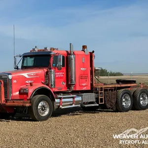 2006 FREIGHTLINER FLD120SD TRI DRIVE WINCH TRACTOR