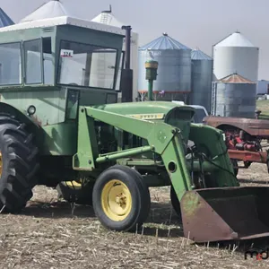 John Deere 148 Tractor w/ FEL 
 UNRESERVED