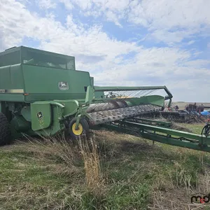 1984 John Deere 7721 Pull Behind Combine
 UNRESERVED
