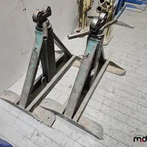 Adjustable Pipe Stand
 UNRESERVED