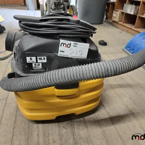 Shop-Vac 5-Gallon Vacuum
 UNRESERVED