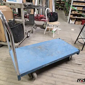 24" x 48" Roller Cart
 UNRESERVED