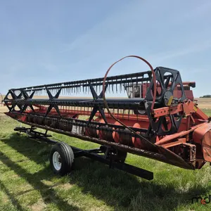Massey Ferguson 9700 25' Straight Cut Header
 UNRESERVED