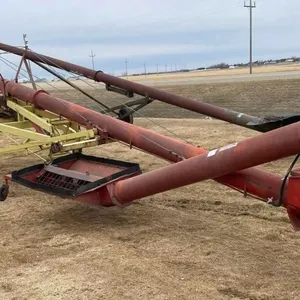 FARM KING 10 - 60 SIDE SWING AUGER