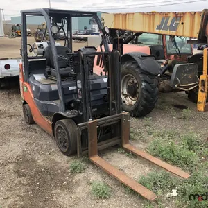 Toyota 8FGCU25 Propane Forklift
 UNRESERVED