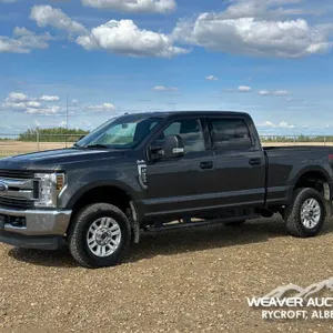 2019 FORD F350 XLT 4X4 CREW CAB PICKUP