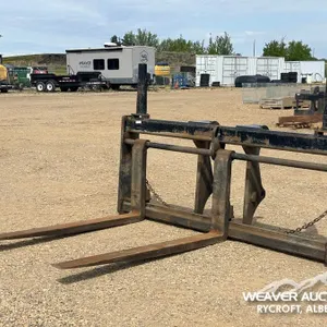 CAT 68 IN. WHEEL LOADER FORKS
