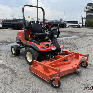 2016 Kubota Ag Tractor 30 HP 4WD Out-Front Mower (Asset #6495)
 UNRESERVED