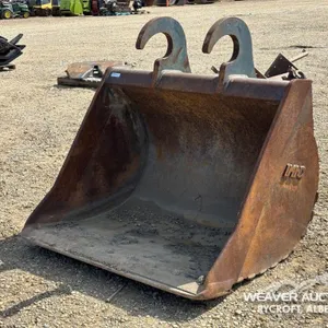 IMAC PC 200 52 IN. EXCAVATOR CLEAN OUT BUCKET