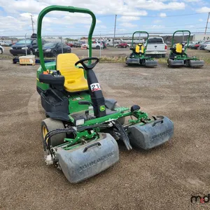 2014 John Deere 2500B Ride-On Precision Mower
 UNRESERVED
