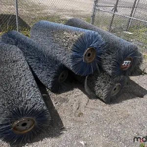 (7) Sweeper Brushes
 UNRESERVED