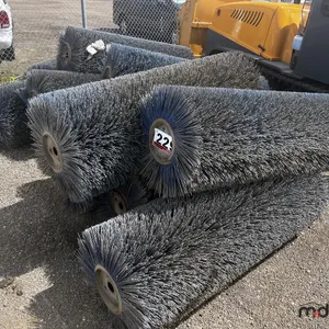 (11) Sweeper Brushes
 UNRESERVED