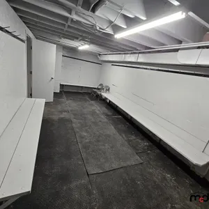 Change Room Contents (Mats, Bench, Hooks, Chairs & Lights)
 UNRESERVED